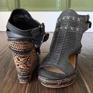 Not Rated Black and Tan Wedge Sandals